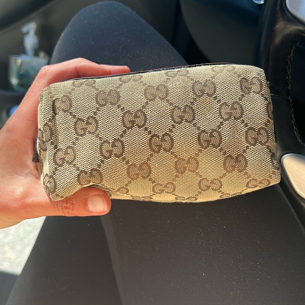 Gucci Pouch - Picture 1 of 7